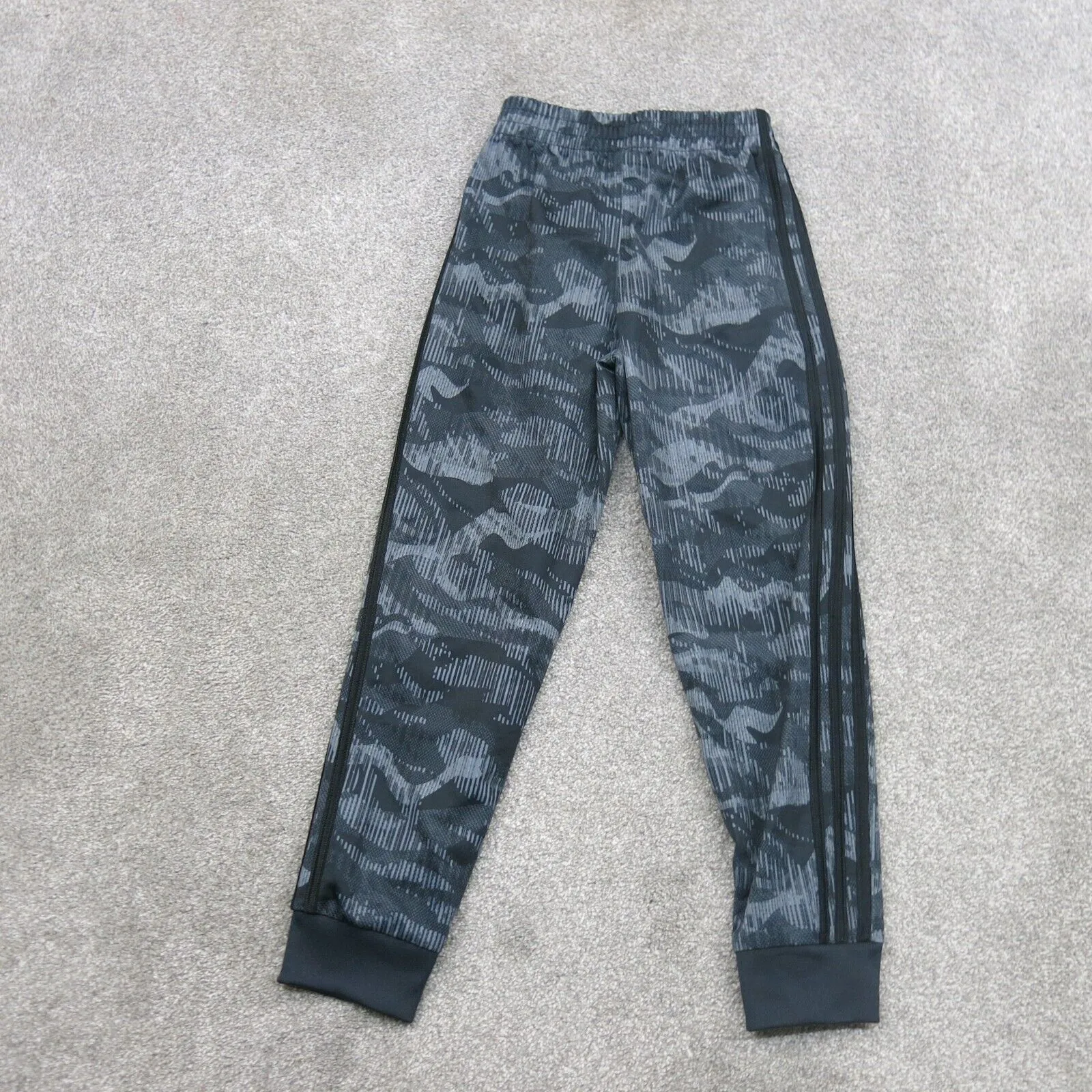 Adidas Jogger Pants Youth Boys Small S Black Gray Activewears Athletic Fit Pants