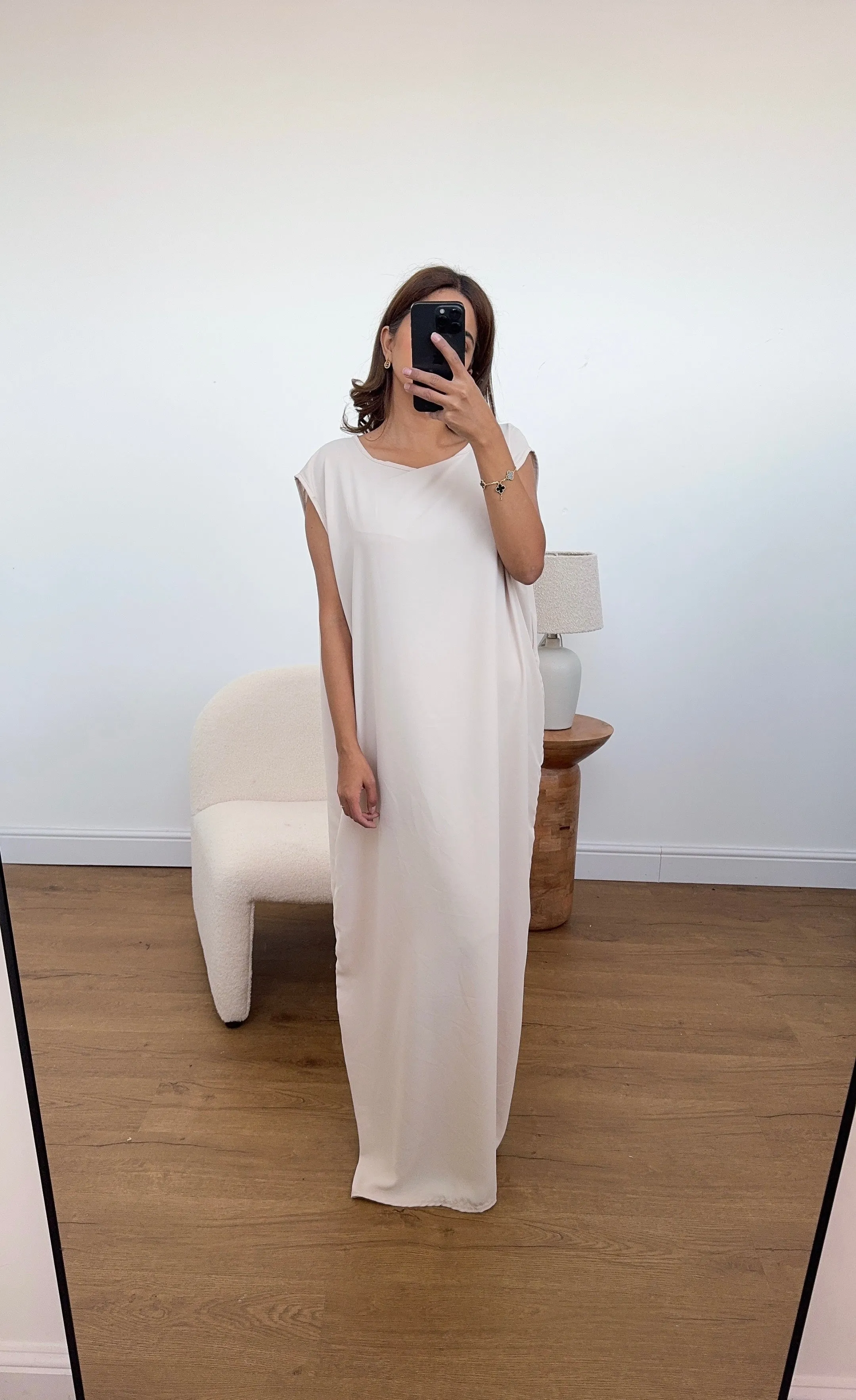 basic slip dress cream