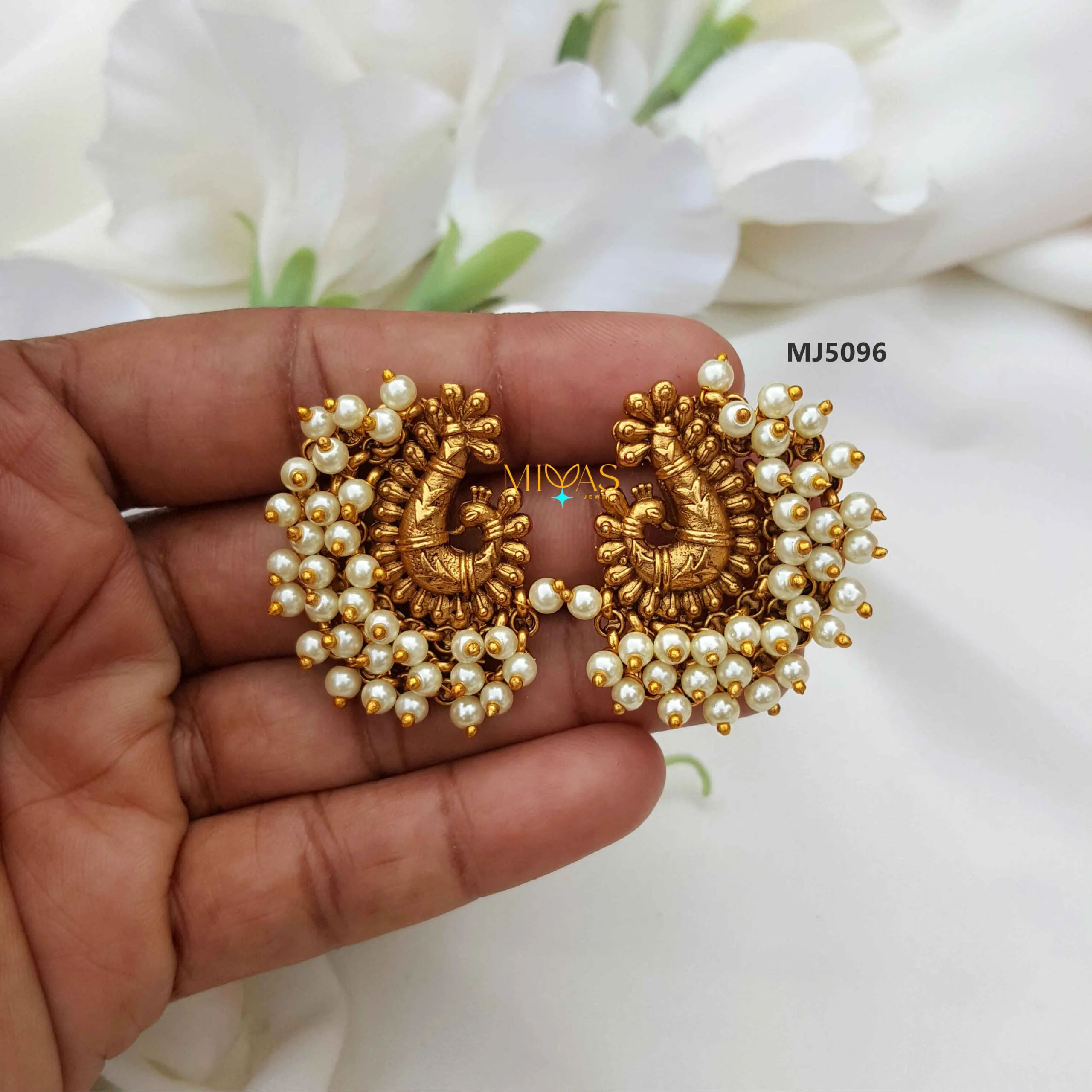 Elegant Style Conch Earring