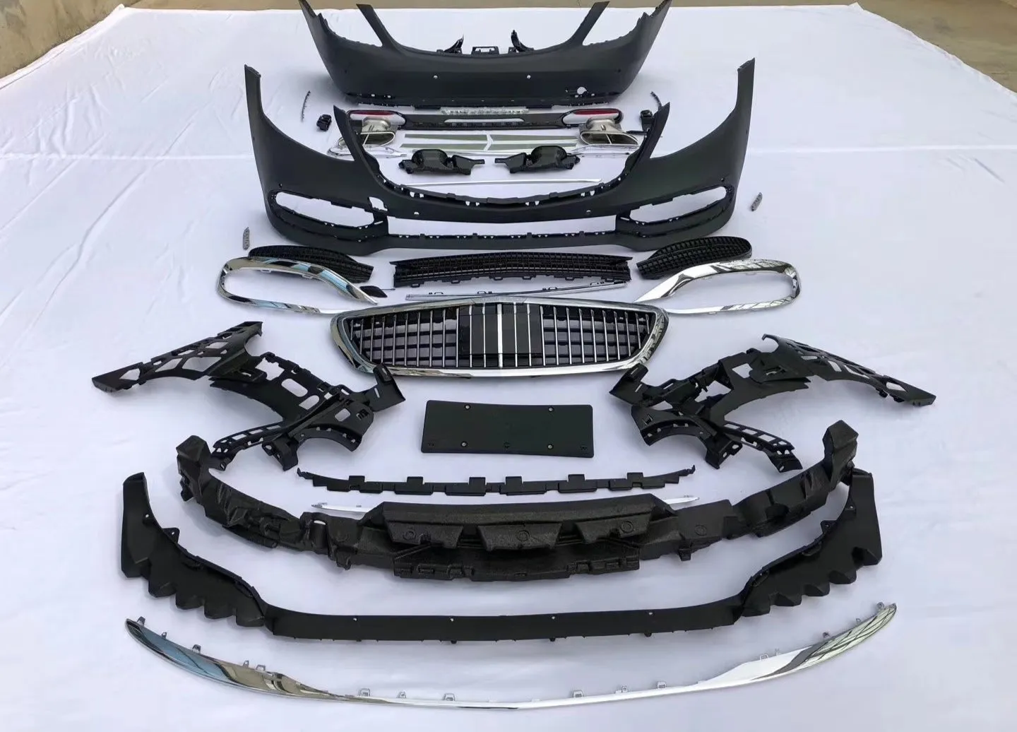 Maybach S450 Style Body Kit for Mercedes-Benz W222 S-Class