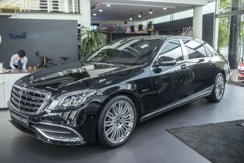 Maybach S450 Style Body Kit w/ LED Headlights & Taillights for Mercedes-Benz W222 S-Class 2013 