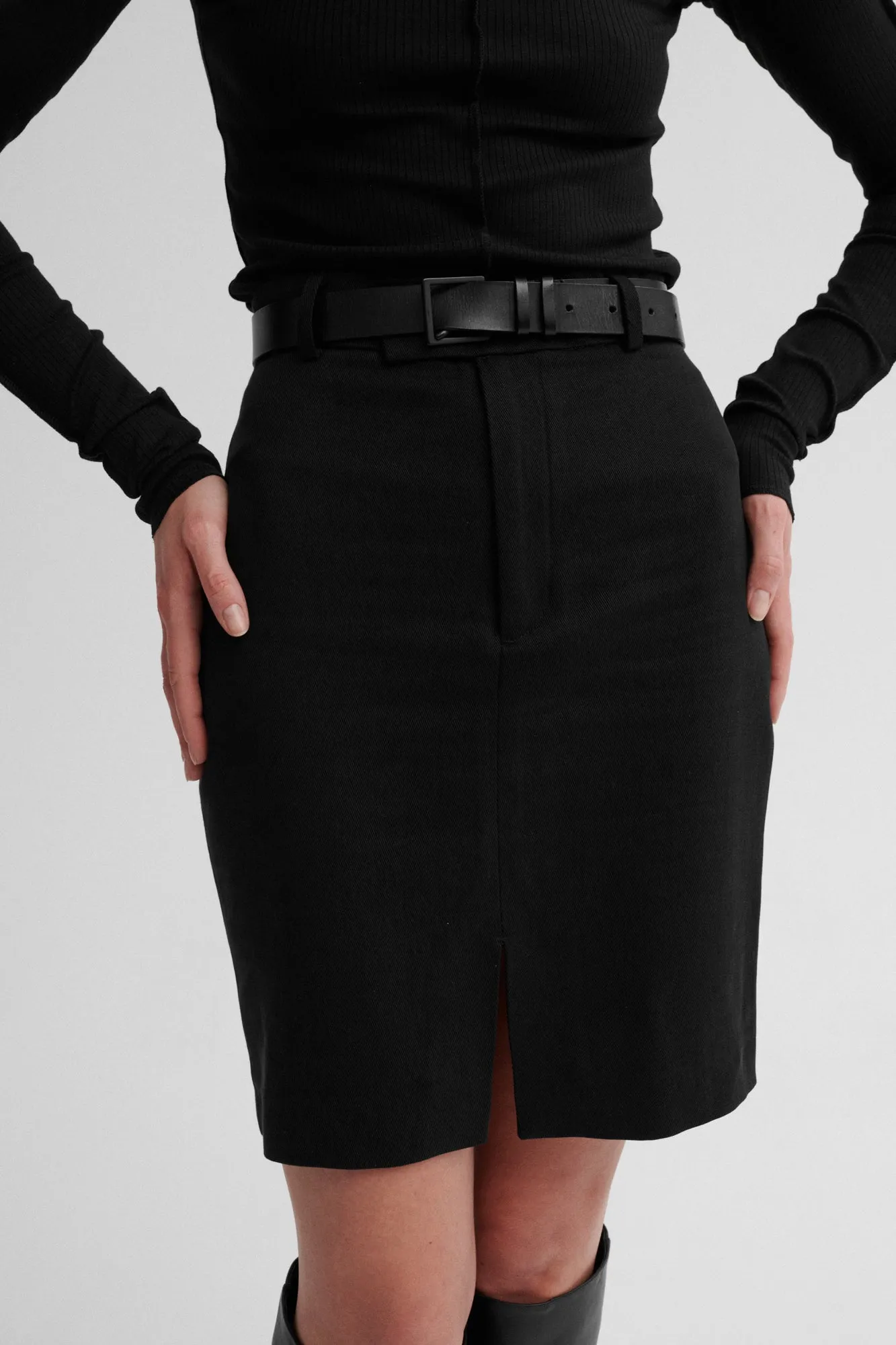 Tencel™ skirt / 07 / 08 / onyx black